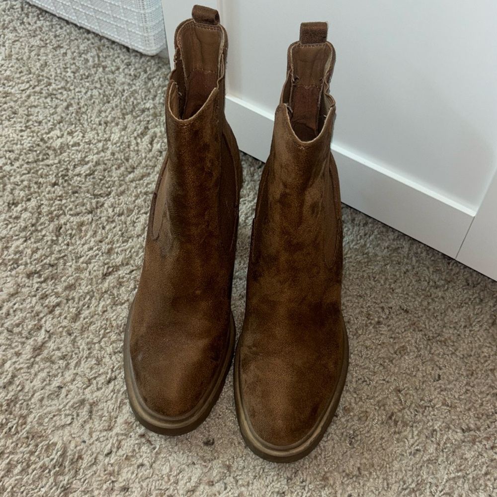 Nine West booties